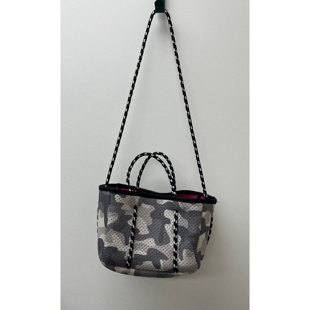 Neoprene Bag small gray camo with extra zipper case